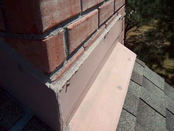 Importance-of-roof-flashing